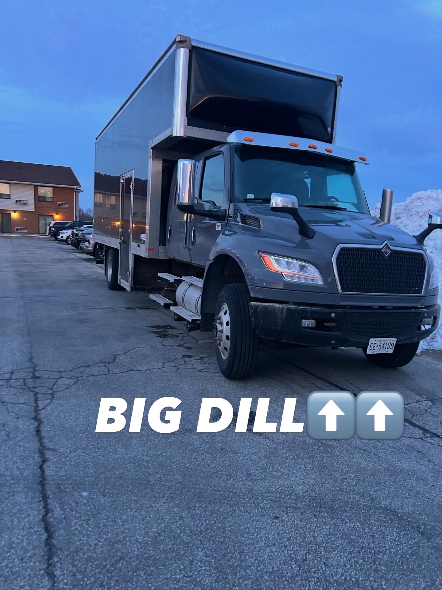 Turpin Moving & Storage fleet — Collingwood Ontario